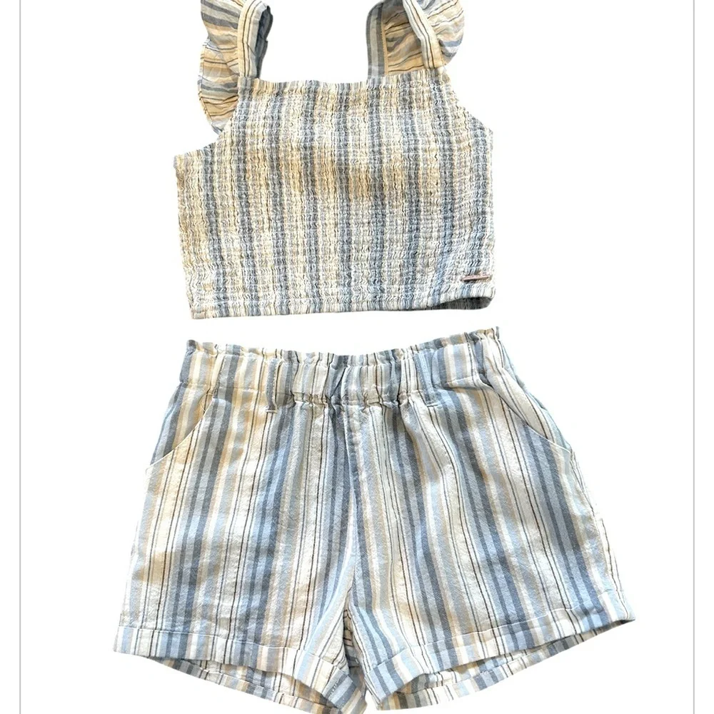 Girls Tahari Girl Blue & White Striped Smocked Top & Shorts Set Size 10